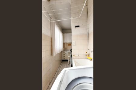 Apartamento à venda com 60m², 2 quartos e 1 vaga Apartamento à venda com 60m², 2 quartos e 1 vagaÁrea de Serviço