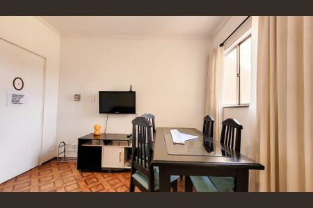 Apartamento à venda com 60m², 2 quartos e 1 vaga Apartamento à venda com 60m², 2 quartos e 1 vagaSala