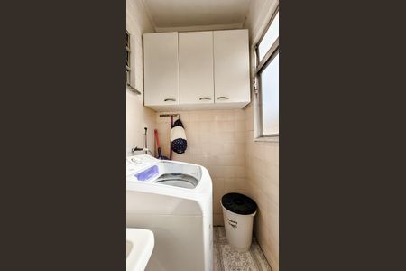 Apartamento à venda com 60m², 2 quartos e 1 vaga Apartamento à venda com 60m², 2 quartos e 1 vagaÁrea de Serviço