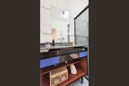 Apartamento à venda com 60m², 2 quartos e 1 vaga Apartamento à venda com 60m², 2 quartos e 1 vagaBanheiro Social