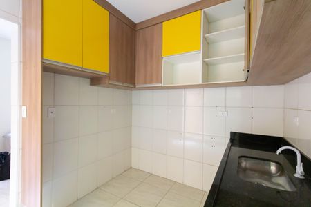 Casa de condomínio à venda com 60m², 2 quartos e 1 vagaCozinha