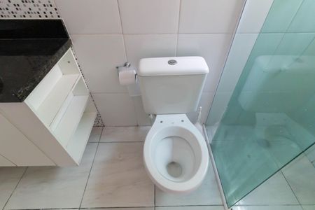 Casa de condomínio à venda com 60m², 2 quartos e 1 vagaBanheiro