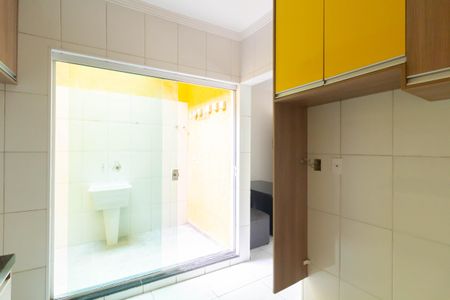 Casa de condomínio à venda com 60m², 2 quartos e 1 vagaCozinha