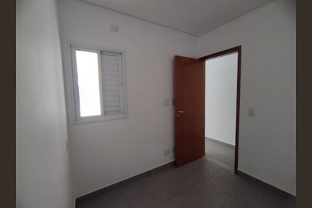 Foto 02 de apartamento à venda com 2 quartos, 49m² em Utinga, Santo André