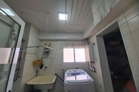 Apartamento à venda com 132m², 3 quartos e 2 vagasÁrea de Serviço