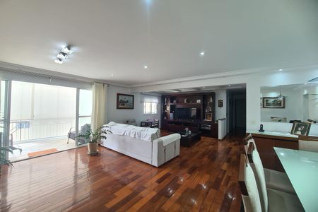 Sala de apartamento à venda com 3 quartos, 132m² em Vila Prudente, São Paulo