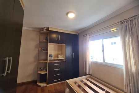 Apartamento à venda com 132m², 3 quartos e 2 vagasSuíte 2