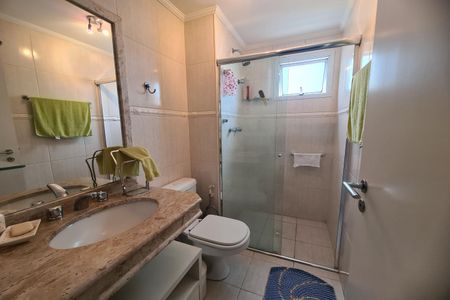 Apartamento à venda com 132m², 3 quartos e 2 vagasBanheiro da Suíte 2