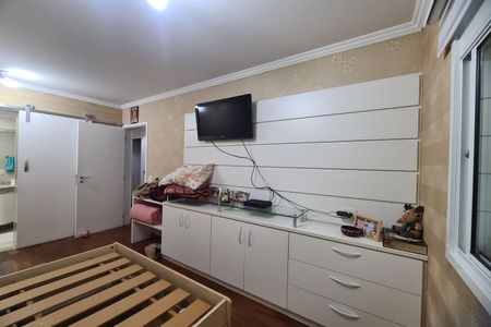 Apartamento à venda com 132m², 3 quartos e 2 vagasSuíte 1