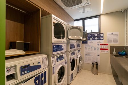 Studio para alugar com 25m², 1 quarto e sem vaga Studio para alugar com 25m², 1 quarto e sem vagaÁrea comum - Lavanderia