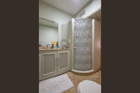 Apartamento à venda com 170m², 3 quartos e 1 vagaBanheiro da Suíte