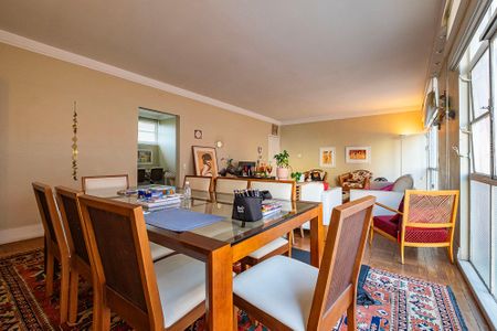 Sala de apartamento à venda com 3 quartos, 170m² em Cerqueira César, São Paulo