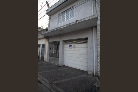 Casa à venda com 200m², 4 quartos e 1 vaga Casa à venda com 200m², 4 quartos e 1 vagaFachada e Plaquinha