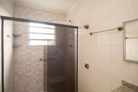 Casa à venda com 200m², 4 quartos e 1 vaga Casa à venda com 200m², 4 quartos e 1 vagaCasa 1 - Banheiro