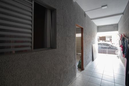 Casa à venda com 200m², 4 quartos e 1 vaga Casa à venda com 200m², 4 quartos e 1 vagaCasa 1 - corredor