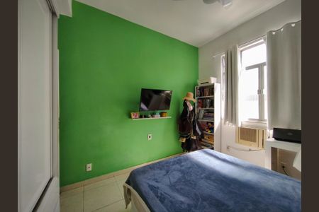 Apartamento à venda com 48m², 1 quarto e sem vagaQuarto