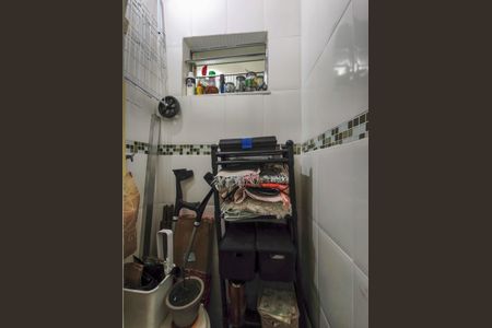 Apartamento à venda com 48m², 1 quarto e sem vagaBanheiro de serviço
