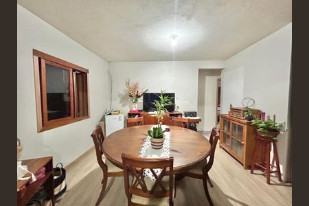 Sala de casa à venda com 4 quartos, 90m² em Feitoria, São Leopoldo