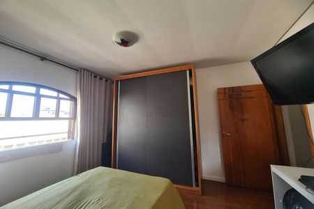 Casa para alugar com 400m², 2 quartos e 4 vagas Casa para alugar com 400m², 2 quartos e 4 vagasSuíte 2