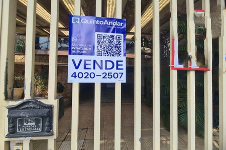 Casa para alugar com 400m², 2 quartos e 4 vagas Casa para alugar com 400m², 2 quartos e 4 vagasPlaquinha