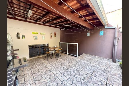 Casa à venda com 110m², 2 quartos e 2 vagas Casa à venda com 110m², 2 quartos e 2 vagasÁrea Gourmet