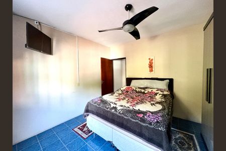 Casa à venda com 110m², 2 quartos e 2 vagas Casa à venda com 110m², 2 quartos e 2 vagasQuarto 2