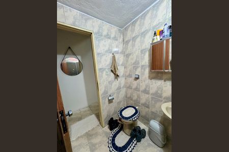 Casa à venda com 110m², 2 quartos e 2 vagas Casa à venda com 110m², 2 quartos e 2 vagasBanheiro Social 2