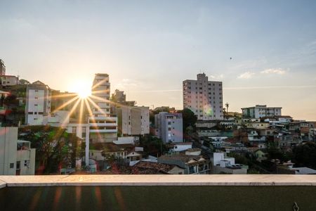 Apartamento à venda com 220m², 2 quartos e 2 vagas Apartamento à venda com 220m², 2 quartos e 2 vagasVista do Terraço