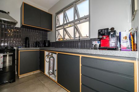 Apartamento à venda com 220m², 2 quartos e 2 vagas Apartamento à venda com 220m², 2 quartos e 2 vagasCozinha