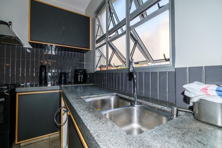 Apartamento à venda com 220m², 2 quartos e 2 vagas Apartamento à venda com 220m², 2 quartos e 2 vagasCozinha