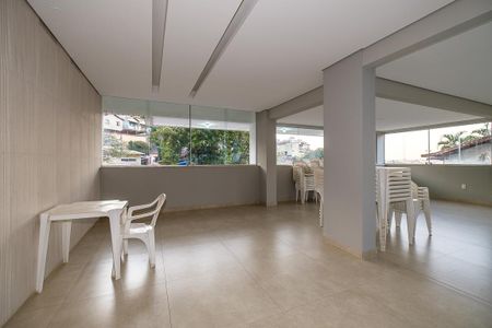 Apartamento à venda com 220m², 2 quartos e 2 vagas Apartamento à venda com 220m², 2 quartos e 2 vagasÁrea comum