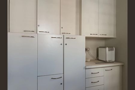 Apartamento à venda com 200m², 3 quartos e 1 vagaFoto 05