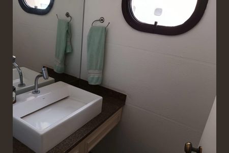 Apartamento à venda com 200m², 3 quartos e 1 vagaFoto 09