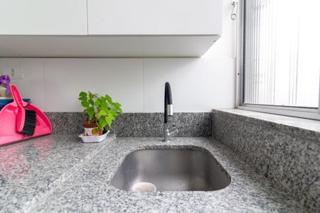 Apartamento à venda com 69m², 2 quartos e 1 vagaÁrea de Serviço