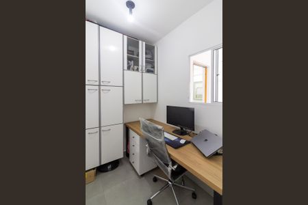 Apartamento à venda com 69m², 2 quartos e 1 vagaQuarto de Serviço