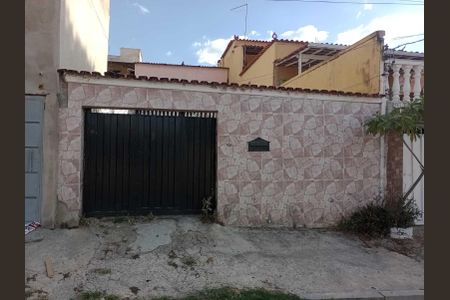 Casa para alugar com 85m², 3 quartos e 6 vagas