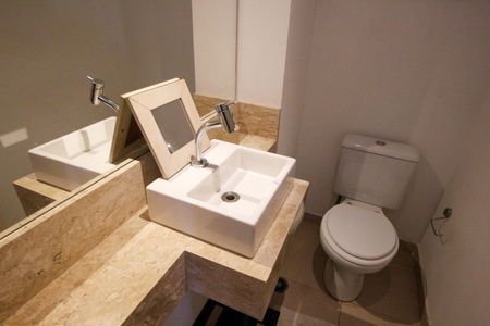 Apartamento à venda com 79m², 2 quartos e 2 vagasLavabo