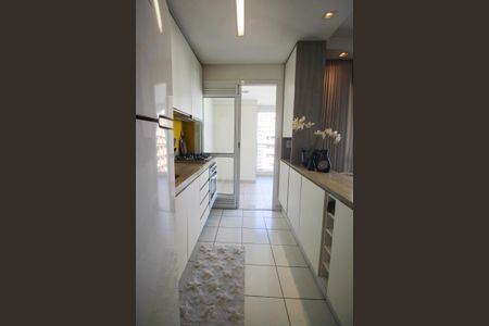 Apartamento à venda com 79m², 2 quartos e 2 vagasCozinha