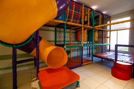 Apartamento à venda com 79m², 2 quartos e 2 vagasÁrea comum -Salão de jogos