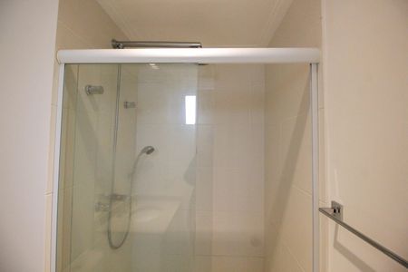 Apartamento à venda com 79m², 2 quartos e 2 vagasBanheiro da Suíte 1