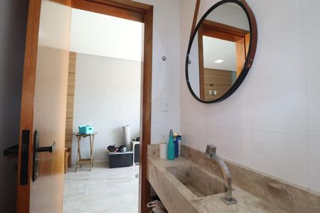 Apartamento à venda com 110m², 2 quartos e 2 vagasLavabo Cobertura