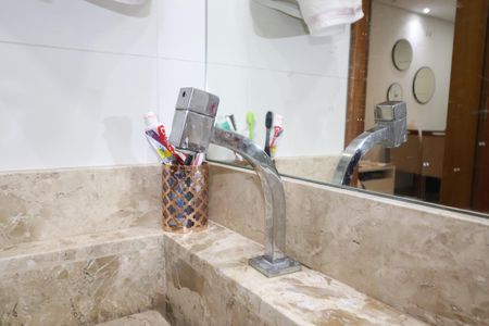 Apartamento à venda com 110m², 2 quartos e 2 vagasBanheiro 2