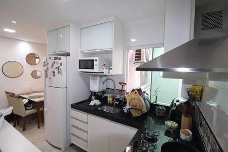 Apartamento à venda com 110m², 2 quartos e 2 vagasCozinha