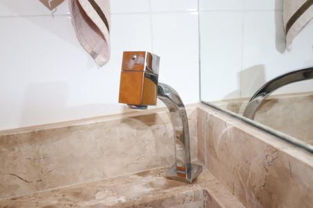 Apartamento à venda com 110m², 2 quartos e 2 vagasBanheiro da Suíte