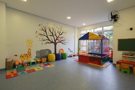 Apartamento à venda com 92m², 3 quartos e 2 vagas Apartamento à venda com 92m², 3 quartos e 2 vagasÁrea comum - Brinquedoteca