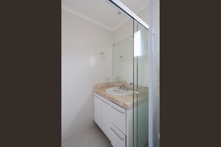 Apartamento à venda com 92m², 3 quartos e 2 vagas Apartamento à venda com 92m², 3 quartos e 2 vagasBanheiro da Suíte