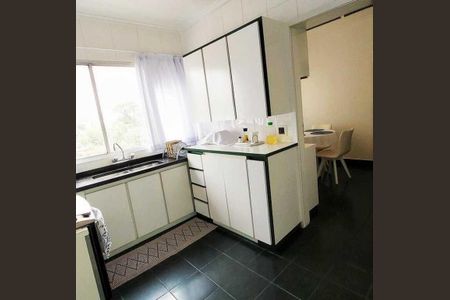Cozinha de apartamento à venda com 3 quartos, 160m² em Morumbi, São Paulo