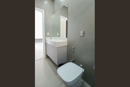 Casa de condomínio para alugar com 490m², 3 quartos e 2 vagas Casa de condomínio para alugar com 490m², 3 quartos e 2 vagasBanheiro 1