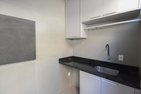 Casa de condomínio para alugar com 490m², 3 quartos e 2 vagas Casa de condomínio para alugar com 490m², 3 quartos e 2 vagasÁrea de Serviço