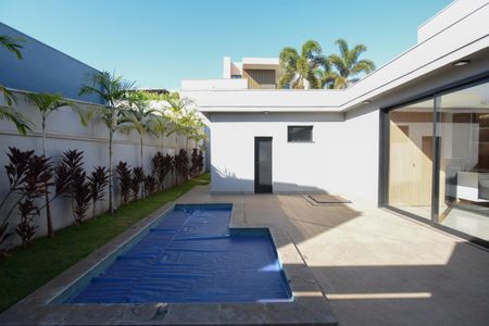 Casa de condomínio para alugar com 490m², 3 quartos e 2 vagas Casa de condomínio para alugar com 490m², 3 quartos e 2 vagasPiscina